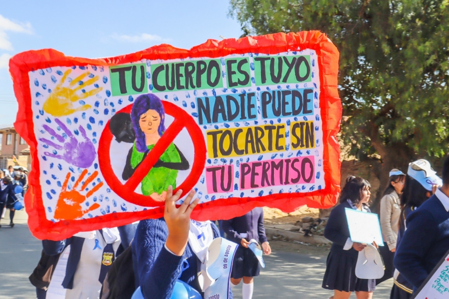 ESTUDIANTES SACABE&Ntilde;OS Y DIFERENTES INSTITUCIONES SE MOVILIZARON EN SOLIDARIDAD A LAS V&Iacute;CTIMAS DE AGRESIONES SEXUALES