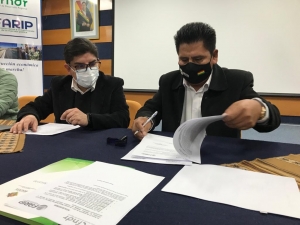 CON EL FARIP EL FNDR FINANCIA BS. 31 MILLONES A SACABA Y SUPERA LOS BS. 700 MILLONES