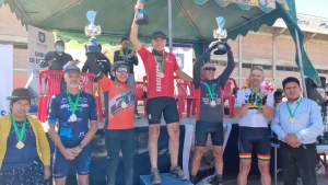 EXITOSA CARRERA CICL&Iacute;STICA DESAF&Iacute;O &ldquo;VALLE DE LOS PINOS&rdquo; EN SACABA CONT&Oacute; CON LA PRESENCIA DE M&Aacute;S DE 300 COMPETIDORES*