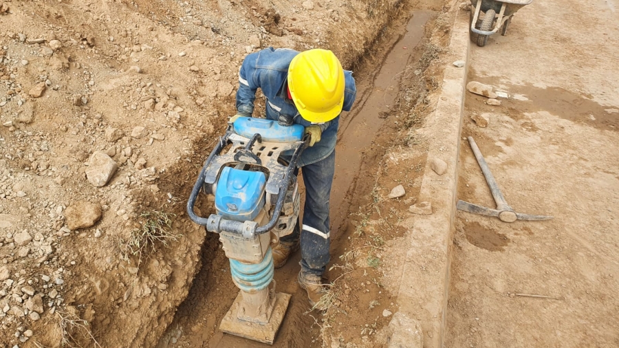 ALCALDE PEDRO GUTI&Eacute;RREZ PIDE ACELERAR TRABAJOS DE TRAMO DE ADUCCI&Oacute;N 1 Y ANUNCIA GESTI&Oacute;N DE M&Aacute;S DE 10 MILLONES DE BOLIVIANOS PARA INTERCONEXIONES DE AGUA
