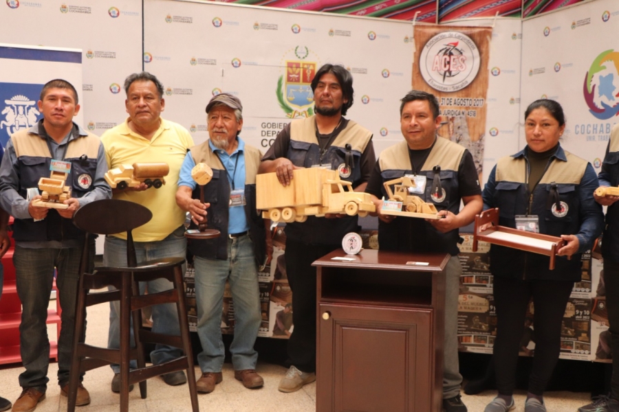 FERIA DEL MUEBLE Y LA MADERA PRETENDE REACTIVAR AL RUBRO