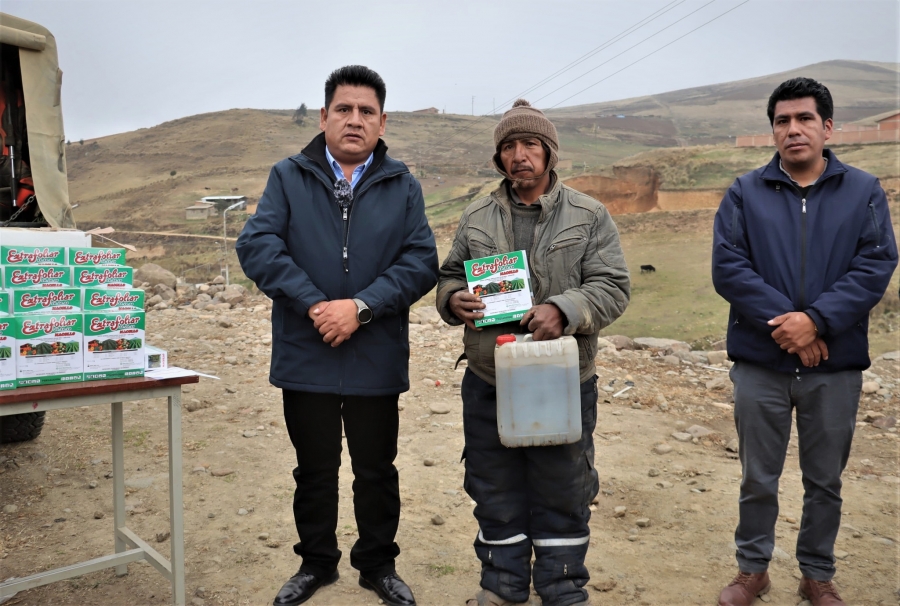 ALCALDE PEDRO GUTI&Eacute;RREZ ENTREG&Oacute; FERTILIZANTES A 221 FAMILIAS AFECTADAS POR GRANIZADA EN CINCO COMUNIDADES DEL DISTRITO RURAL PALCA