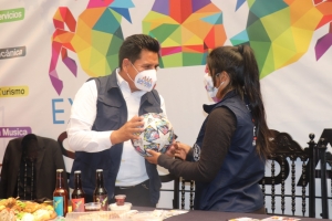 CAUSA EXPECTATIVA LA PRIMERA EXPO FERIA EN SACABA