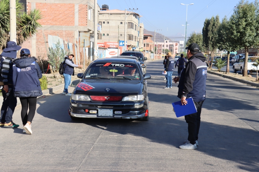 REALIZAN OPERATIVO DE INFORMACI&Oacute;N Y SENSIBILIZACI&Oacute;N SOBRE CULTURA TRIBUTARIA EN SACABA