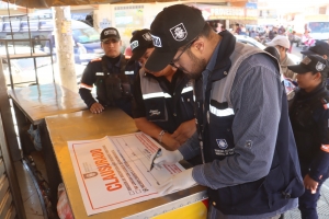 INTENDENCIA DE SACABA REALIZ&Oacute; OPERATIVO EN EL MERCADO DE ABASTO: SE DECOMISARON BALANZAS Y ROMANAS DESCALIBRADAS, SE CONTROL&Oacute; EL PESO DEL PAN Y SE CLAUSUR&Oacute; UN FRIAL