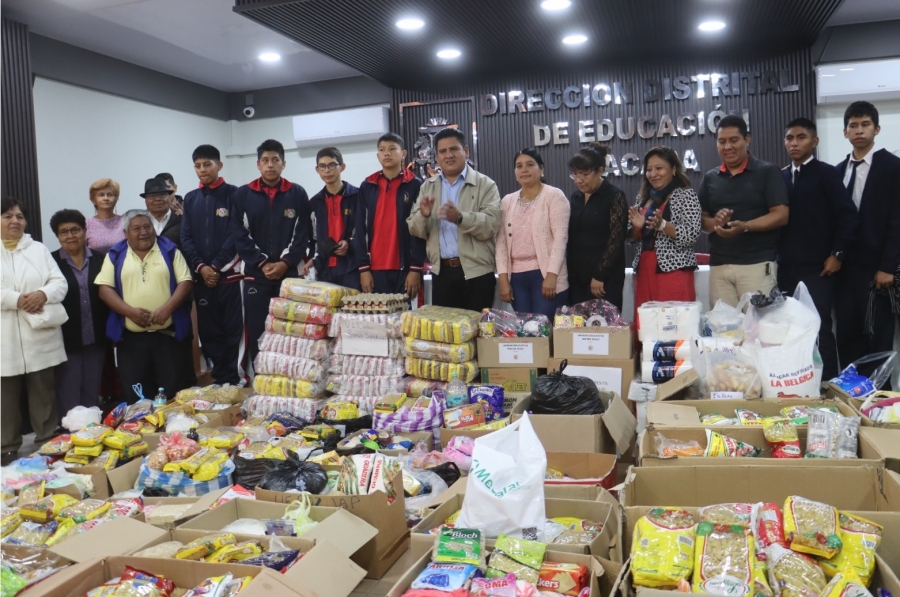 ESTUDIANTES SACABE&Ntilde;OS ENTREGARON SU APORTE EN EL MARCO DE LA CAMPA&Ntilde;A &ldquo;SACABA SOLIDARIA DE CORAZ&Oacute;N&rdquo; EN BENEFICIO DE LOS ADULTOS MAYORES