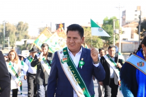 AUTORIDADES CONMEMORARON EL 170 ANIVERSARIO DE CREACI&Oacute;N DE LA PROVINCIA CHAPARE CON UN DESFILE EN EL DISTRITO 3 PACATA
