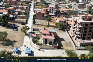 VECINOS DE LA OTB EL TRI&Aacute;NGULO DEL DISTRITO 2 DE SACABA SE BENEFICIAN CON LA ENTREGA DE PAVIMENTO R&Iacute;GIDO Y MEJORAMIENTO VIAL